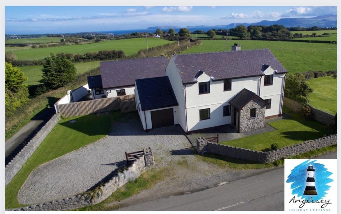 4 Bedroom Detached Farmhouse Mountain Views Beaumaris Exterior photo